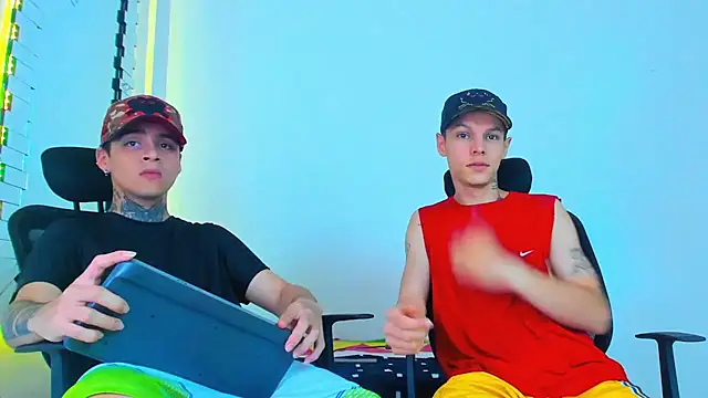 Thomas-Wil online show from 02.20.26