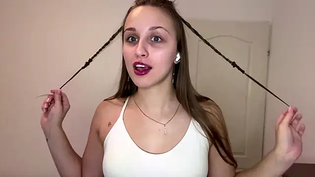 EvaRenard online show from 02.21.26