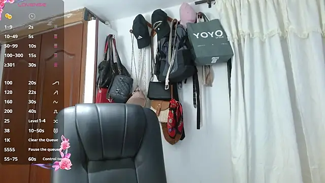 Scarlett 3X online show from 03.06.26