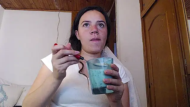 Shanel Lozano online show from 05.14.26