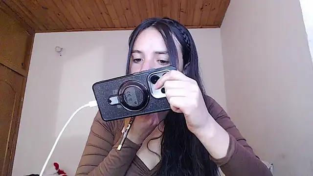 Shanel Lozano online show from 05.31.26