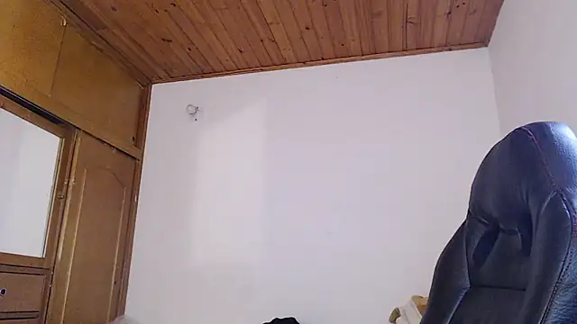 Shanel Lozano online show from 06.17.26
