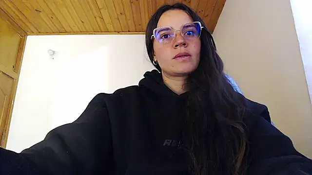 Shanel Lozano online show from 06.22.26