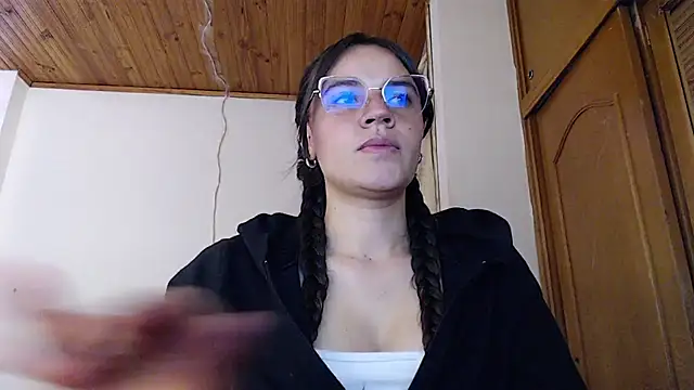 Shanel Lozano online show from 08.03.26