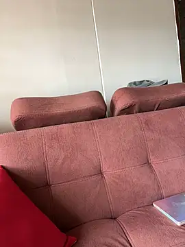 Veronica Wins  online show from 02.02.26