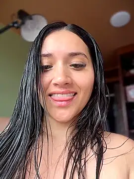 Snapshot of Veronica_Wins_ chatting on 06.26.26 Veronica Wins online show from 06.26.26