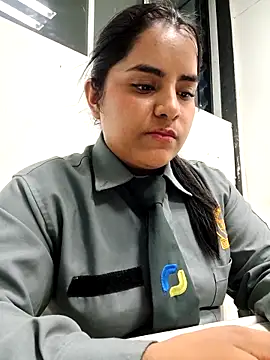 Isabel 3 online show from 03.24.26