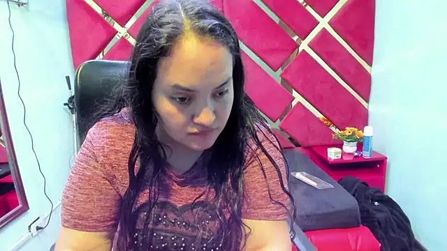 Snapshot of MiaRouss69 chatting on 02.11.26 MiaRouss69 online show from 02.11.26