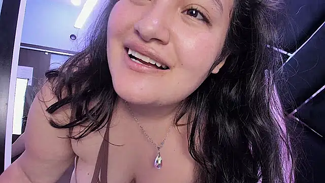 Snapshot of MiaRouss69 chatting on 03.15.26 MiaRouss69 online show from 03.15.26