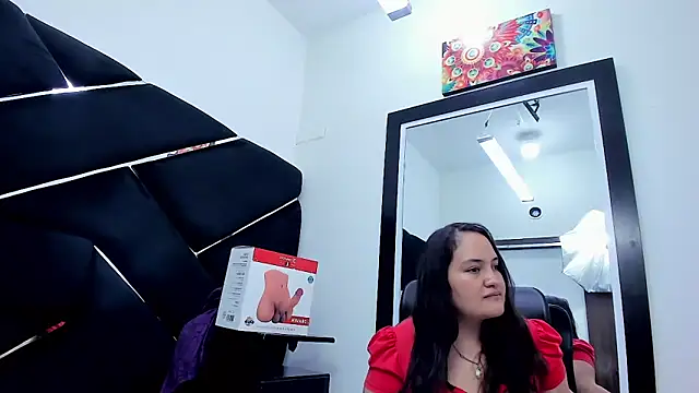MiaRouss69 online show from 05.14.26