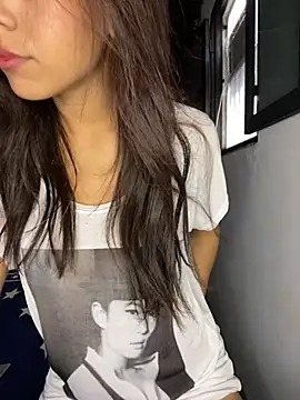 Snapshot of R4quell chatting on 02.09.26 R4quell online show from 02.09.26