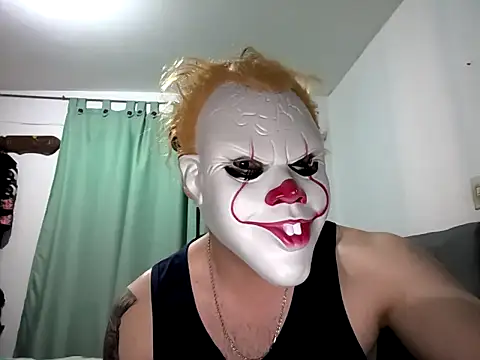 Snapshot of Baphomet212341 chatting on 01.18.26 Baphomet212341 online show from 01.18.26