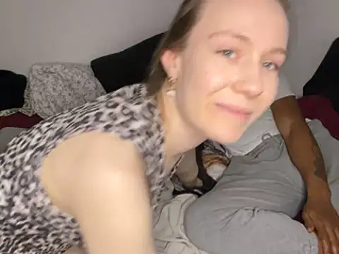 midnight ballerina  online show from 03.10.26