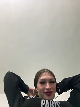 lizz lunna online show from 04.24.26