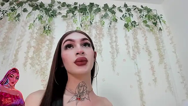 lizz lunna online show from 06.19.26