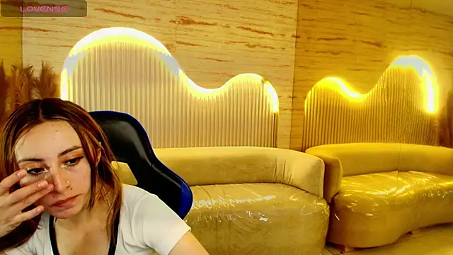 katalina r  online show from 06.17.26