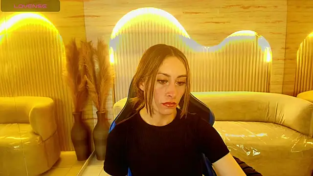 katalina r  online show from 06.20.26