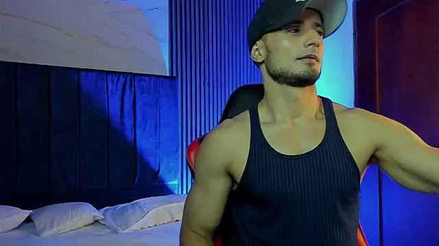 Snapshot of Adonys_Lewis_ chatting on 01.13.26 Adonys Lewis online show from 01.13.26