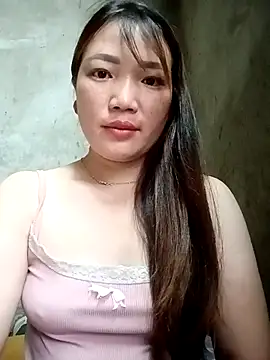 Snapshot of Nunaa2x chatting on 07.09.26 Nunaa2x online show from 07.09.26
