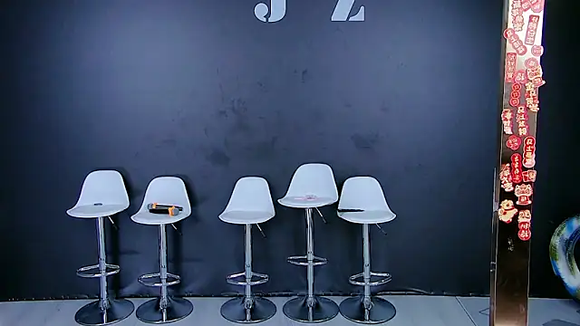 D-lucky2 online show from 03.17.26