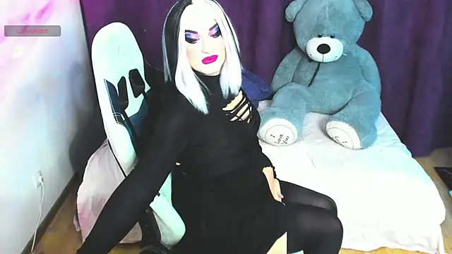 Snapshot of sexxx-queen chatting on 05.01.26 sexxx-queen online show from 05.01.26
