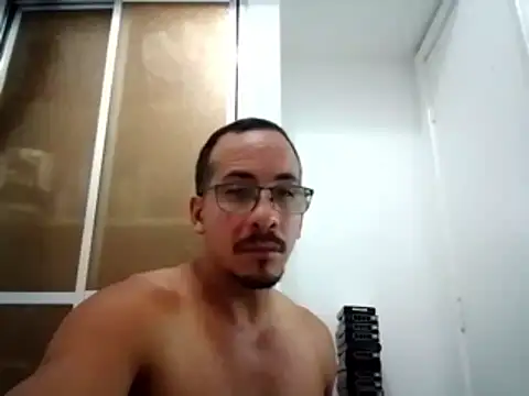 Snapshot of AndresBrazil chatting on 01.18.26 AndresBrazil online show from 01.18.26