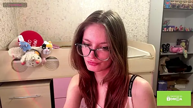 Snapshot of VirgieVoter chatting on 03.09.26 VirgieVoter online show from 03.09.26