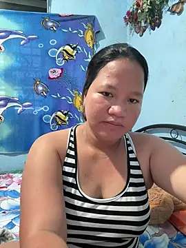 Snapshot of Hottie_Pussy chatting on 05.31.26 Hottie Pussy online show from 05.31.26