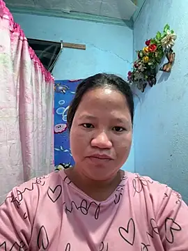 Snapshot of Hottie_Pussy chatting on 06.13.26 Hottie Pussy online show from 06.13.26