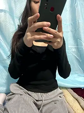 Snapshot of berry_alma06 chatting on 01.13.26 berry alma06 online show from 01.13.26