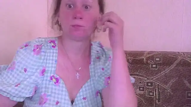 Norma Wall online show from 08.09.26