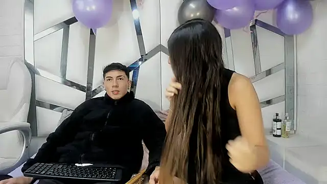 Snapshot of ScarlettAndLucas chatting on 02.03.26 ScarlettAndLucas online show from 02.03.26