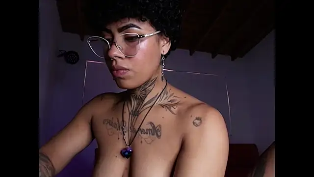 Snapshot of Canela_Osada_ chatting on 01.15.26 Canela Osada online show from 01.15.26