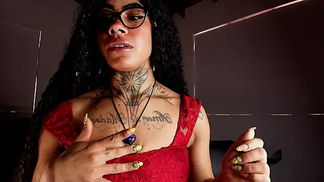 Snapshot of Canela_Osada_ chatting on 02.01.26 Canela Osada online show from 02.01.26