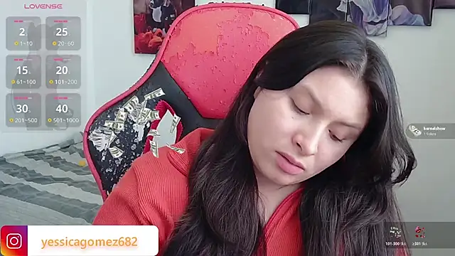 Snapshot of yessica_gomez01 chatting on 02.27.26 yessica gomez01 online show from 02.27.26