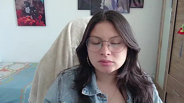 yessica gomez01 online show from 04.30.26