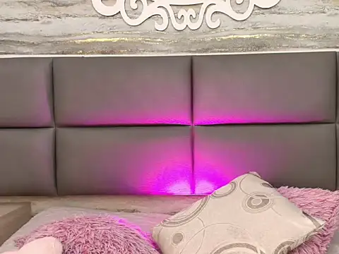 Snapshot of Little_Mayy chatting on 02.01.26 Little Mayy online show from 02.01.26