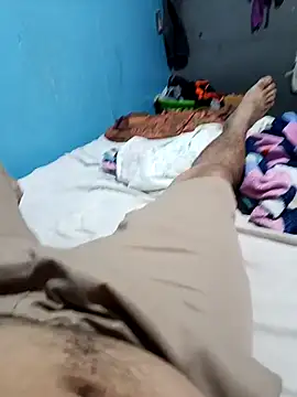 Snapshot of Geovy071 chatting on 01.14.26 Geovy071 online show from 01.14.26