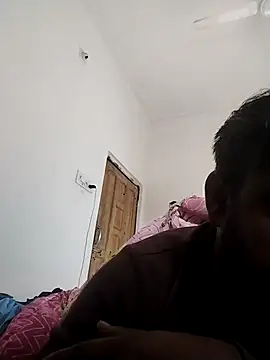 Snapshot of DesiPlayboy09 chatting on 02.01.26 DesiPlayboy09 online show from 02.01.26