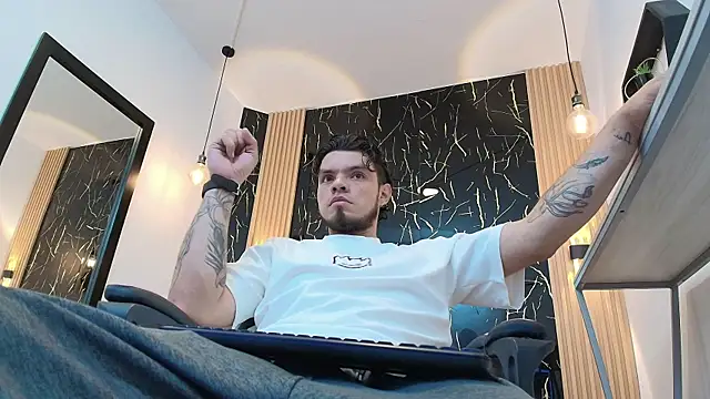 Enzo Turner online show from 01.13.26