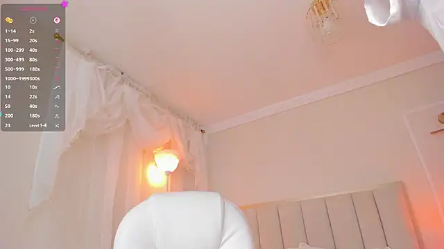 Snapshot of your_alina18 chatting on 06.08.26 your alina18 online show from 06.08.26