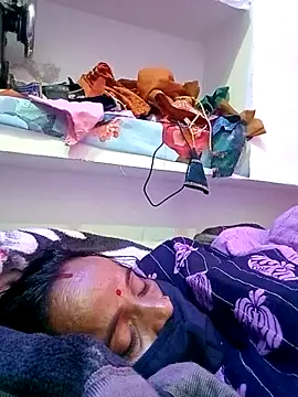 Snapshot of kiiuu_sexe chatting on 02.01.26 kiiuu sexe online show from 02.01.26