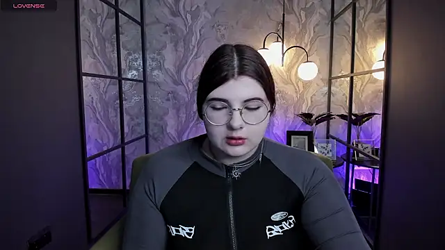 Snapshot of Siena_aa chatting on 02.10.26 Siena aa online show from 02.10.26