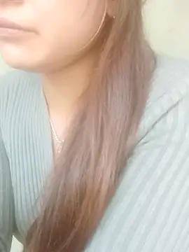 Snapshot of jjennyyy chatting on 04.17.26 jjennyyy online show from 04.17.26