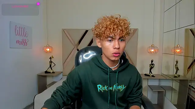 Snapshot of Anyelo_Twink chatting on 07.13.26 Anyelo Twink online show from 07.13.26