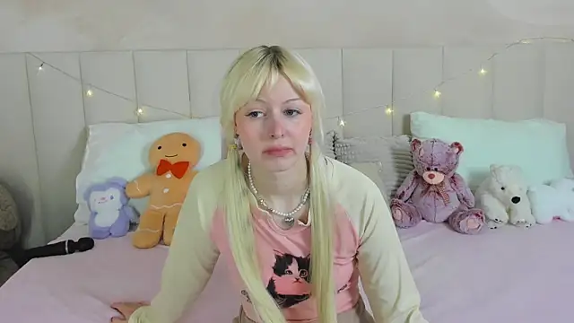 AdeleSilvy online show from 06.02.26