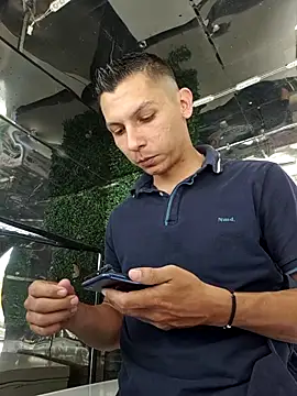 Andres storm online show from 04.11.26
