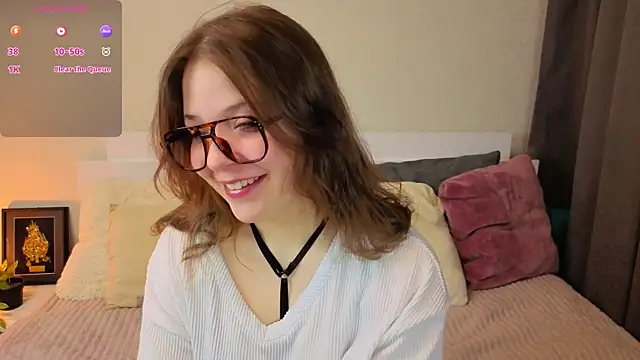 Next2Marie online show from 02.21.26