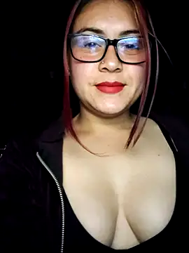 Snapshot of THALASSA_DIOSA chatting on 05.17.26 THALASSA DIOSA online show from 05.17.26