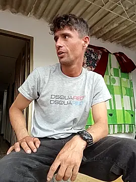 torvyHot online show from 04.23.26